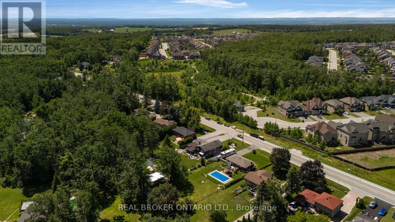975 SUNNIDALE ROAD - 47
