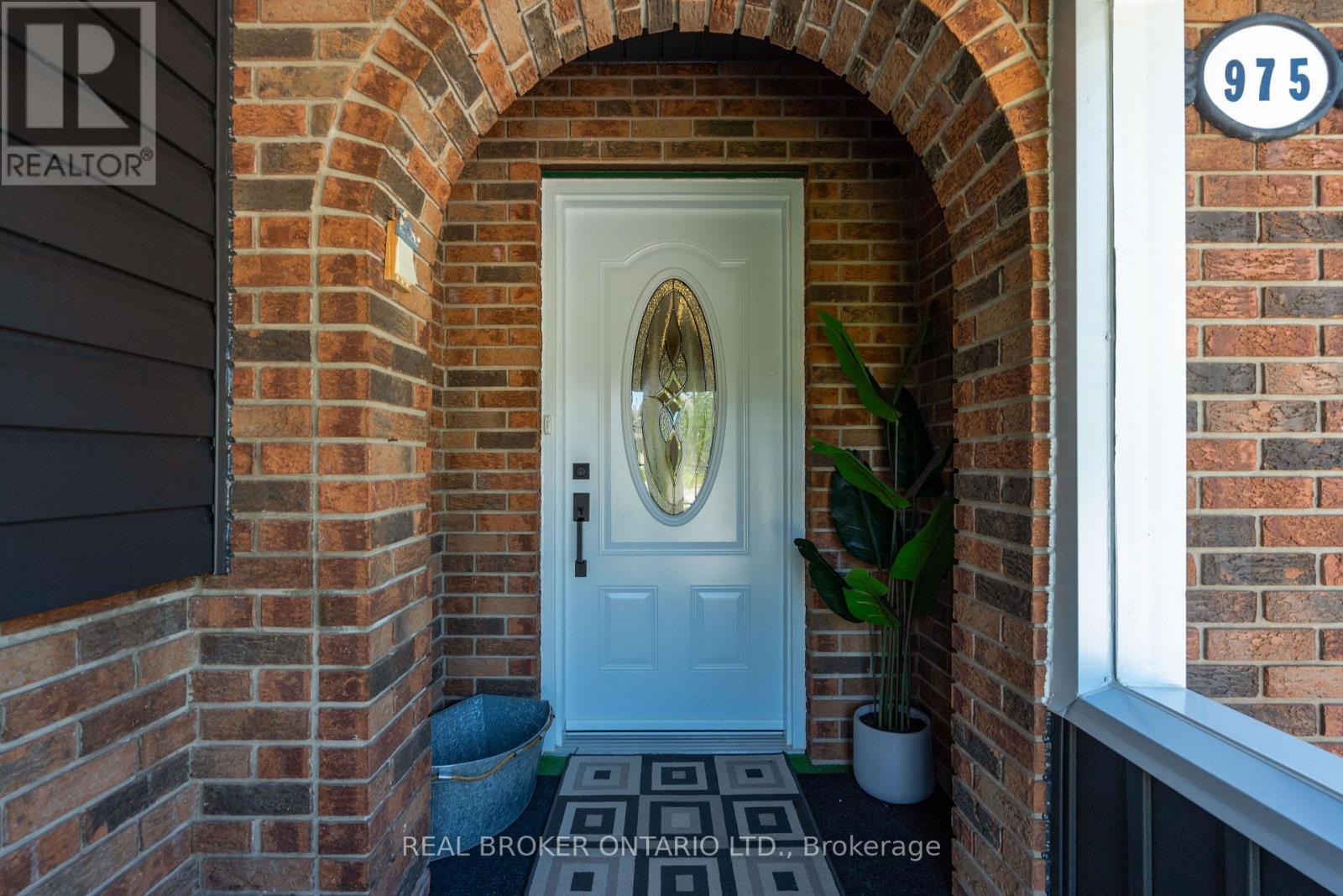 975 SUNNIDALE ROAD - Image 7