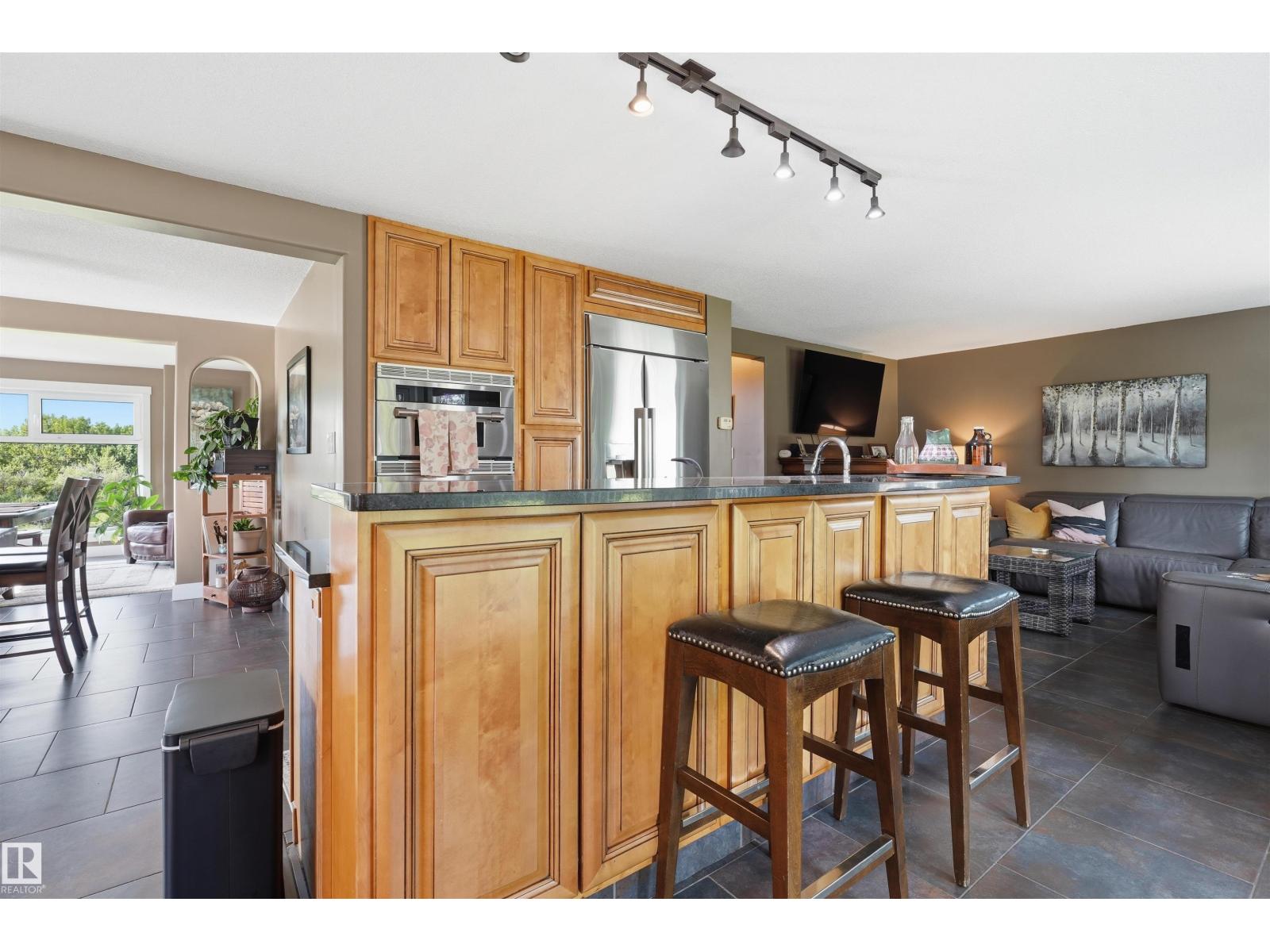 #43 27507 TWP ROAD 544 - 4
