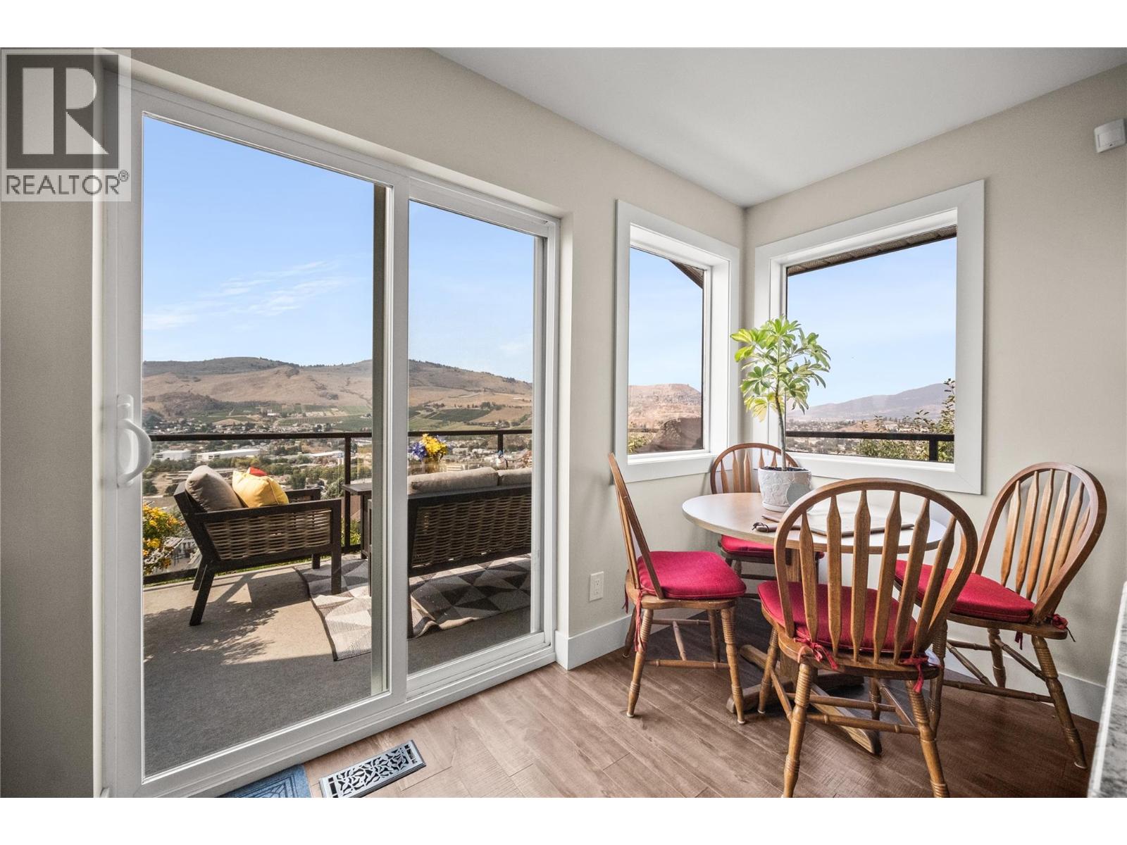 4119 15 Avenue - 15