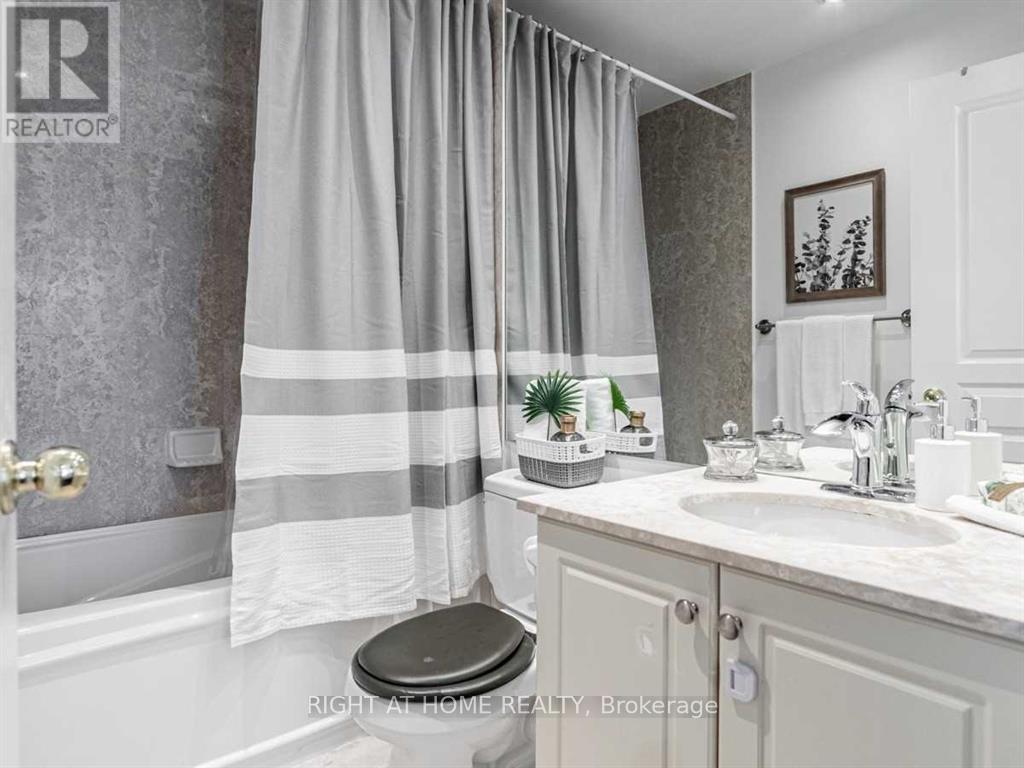 #207 2087 LAKE SHORE BOULEVARD - 17