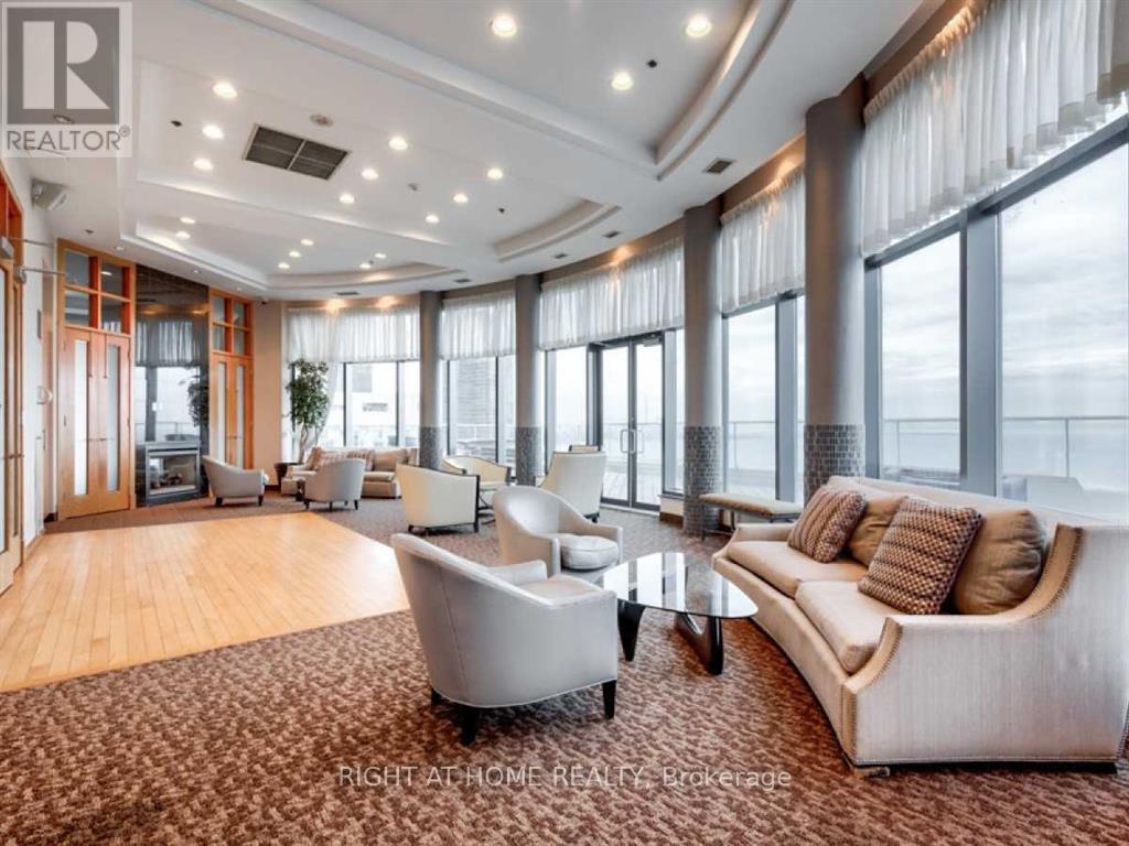 #207 2087 LAKE SHORE BOULEVARD - 23