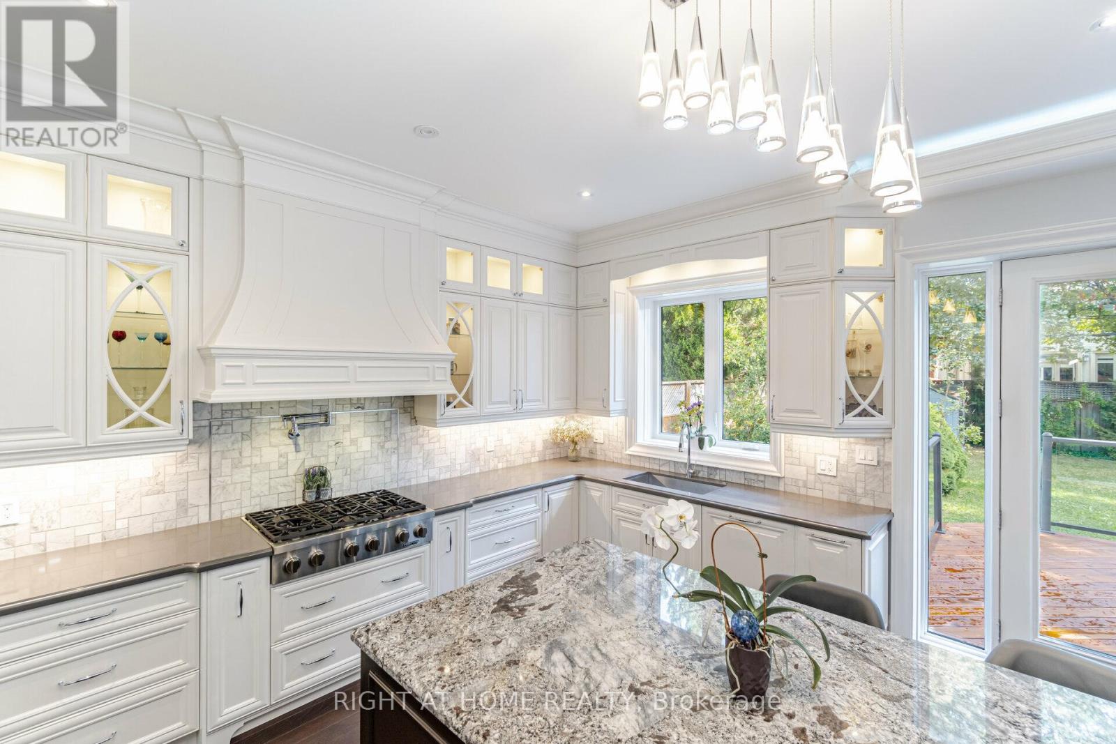 35 BURNELM DRIVE - Image 13