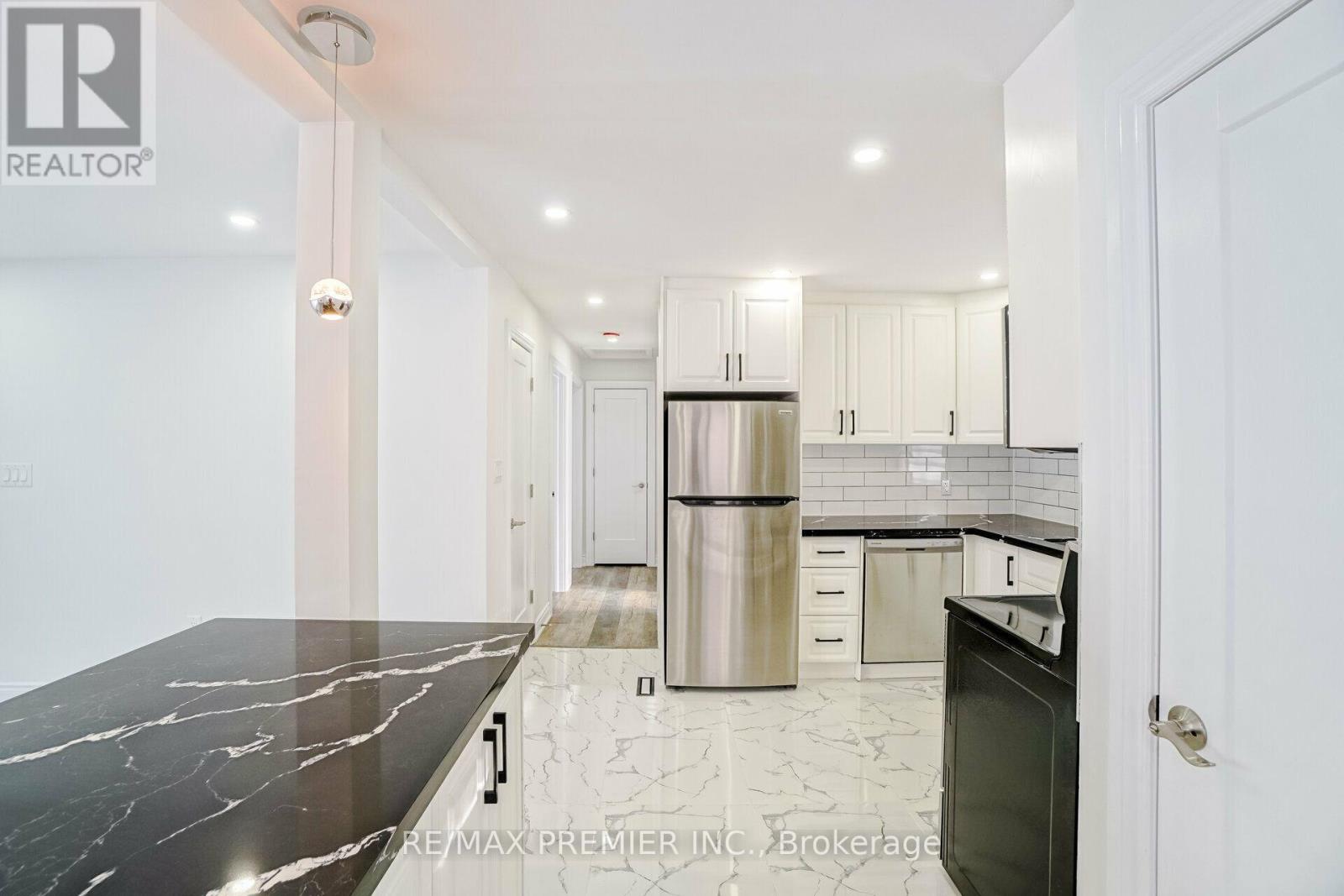 8 MARLBOROUGH ROAD - 14