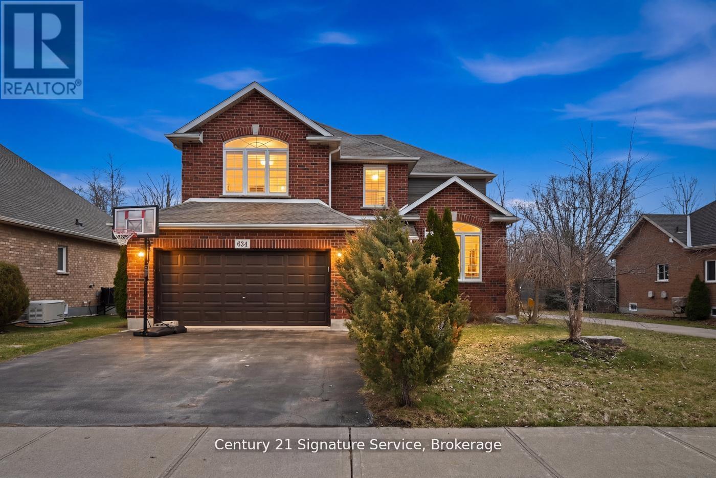 654 BRIAN STREET - 2