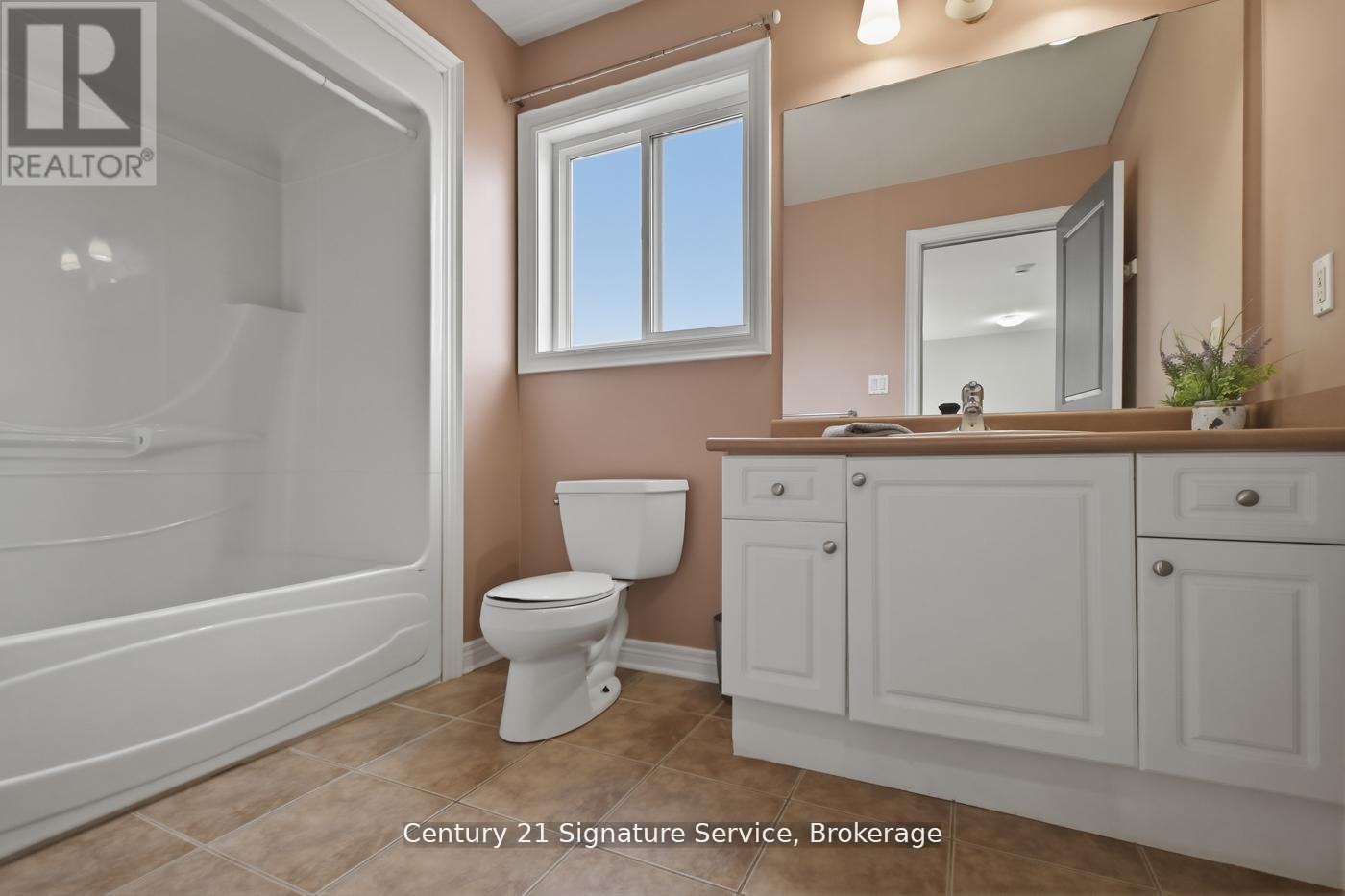 654 BRIAN STREET - 25