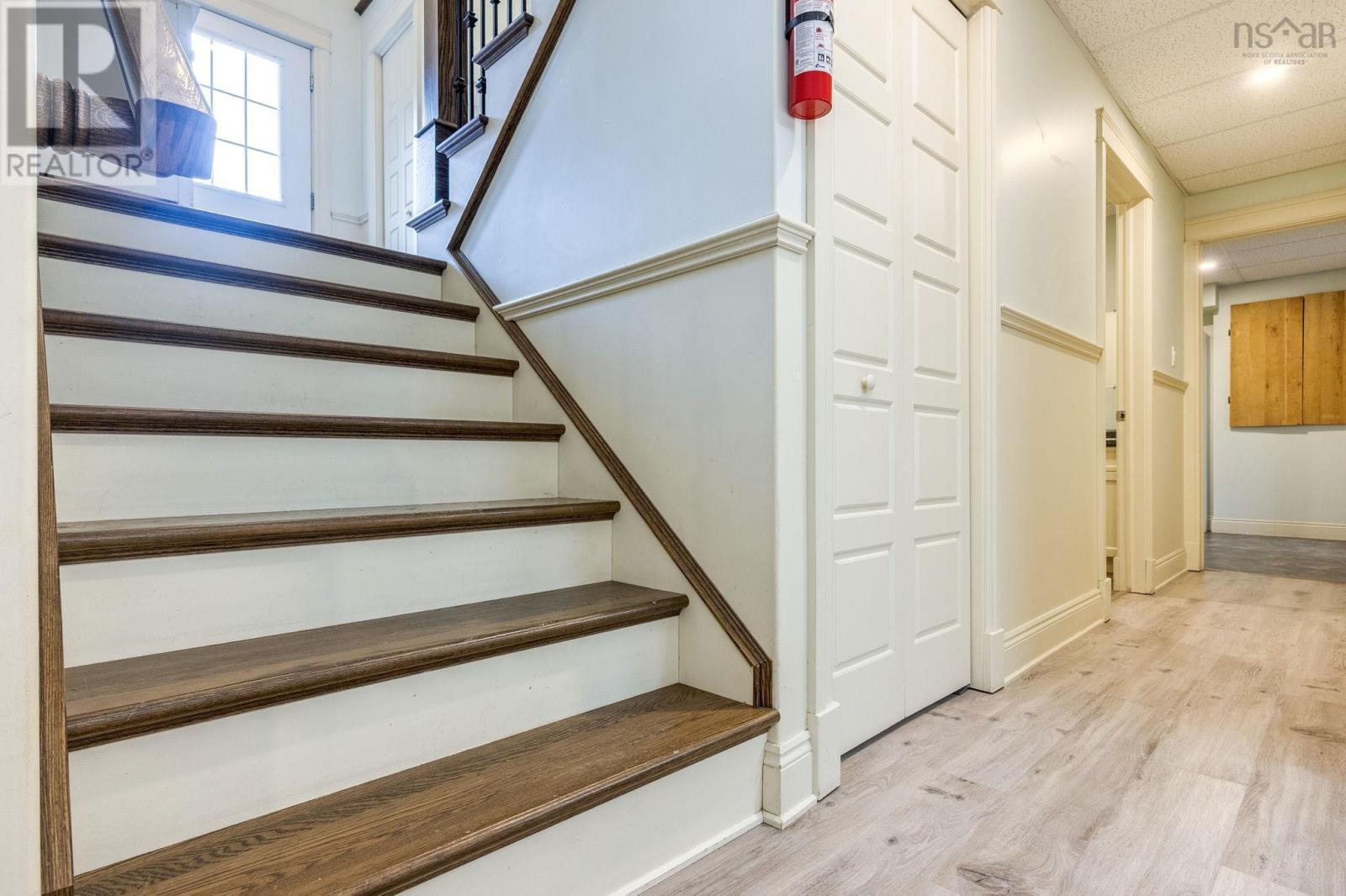 1052 Meadowvale Road - 35
