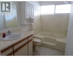 1895 Yukon Avenue, Port Coquitlam, BC V3C5B6 Photo 32