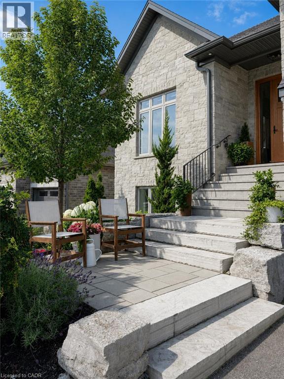 122 RIDGEVIEW Drive - Image 3