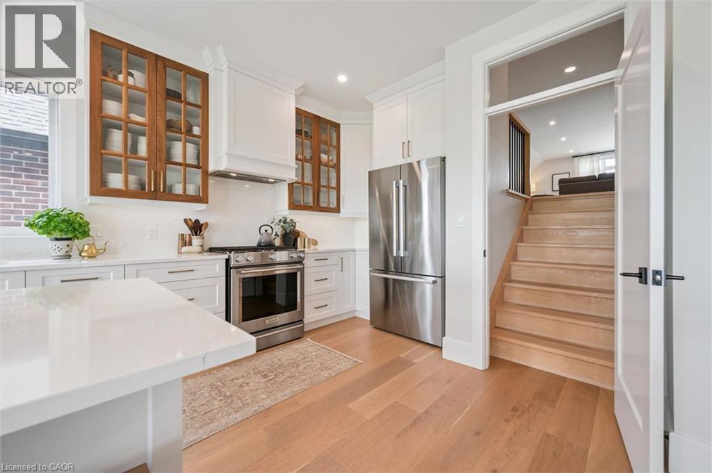 122 RIDGEVIEW Drive - Image 24