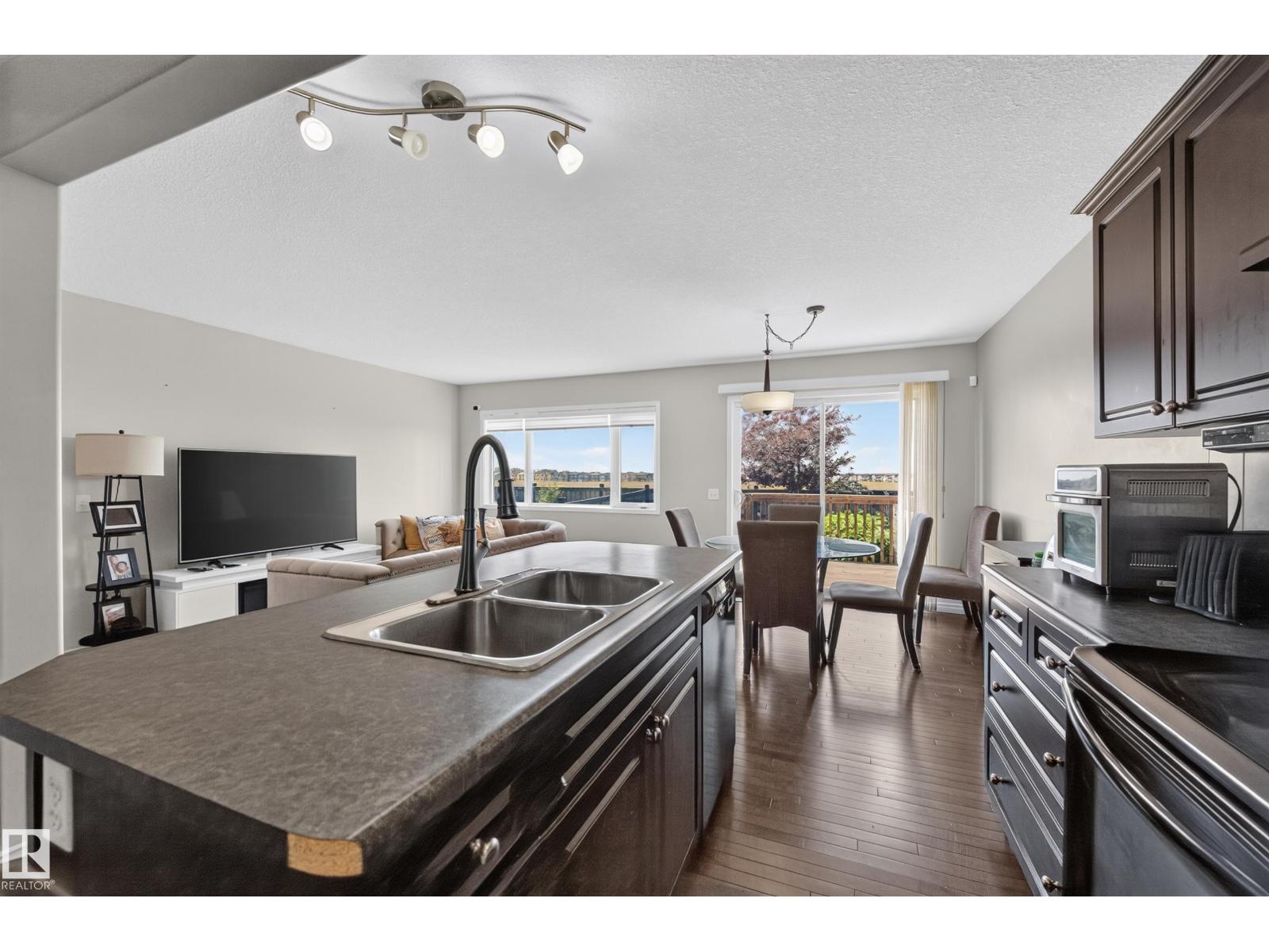 124 KEYSTONE CR - Image 16