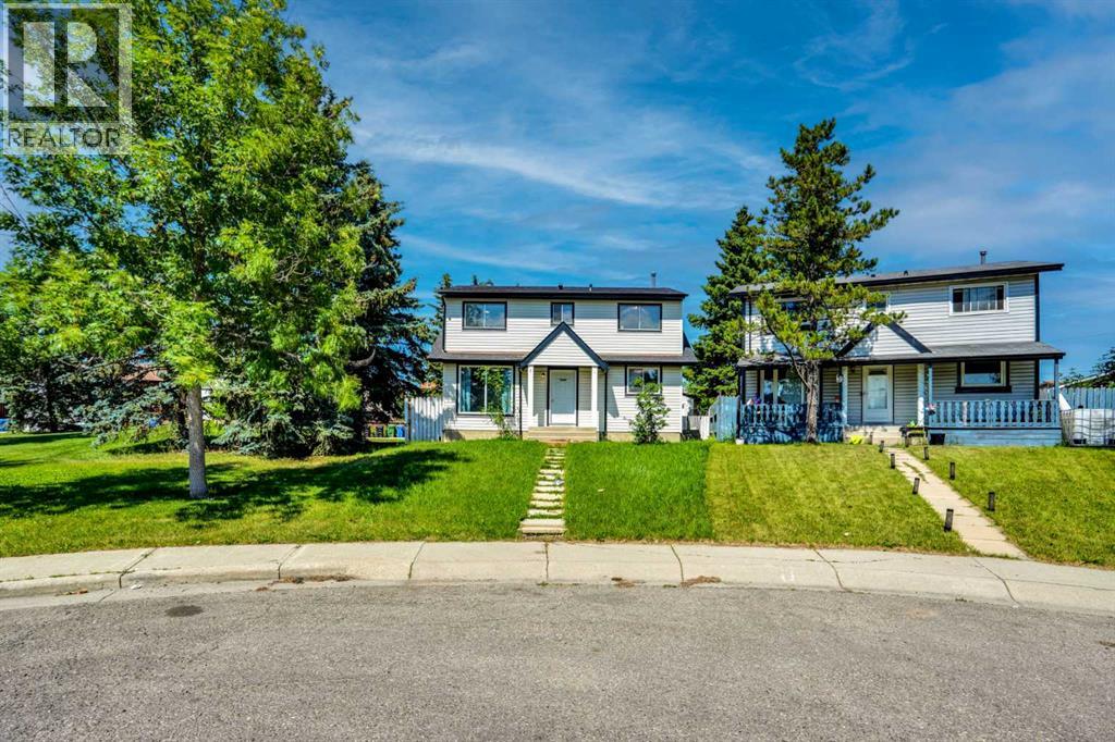 36 Falton Court NE, Falconridge, Calgary photo 4