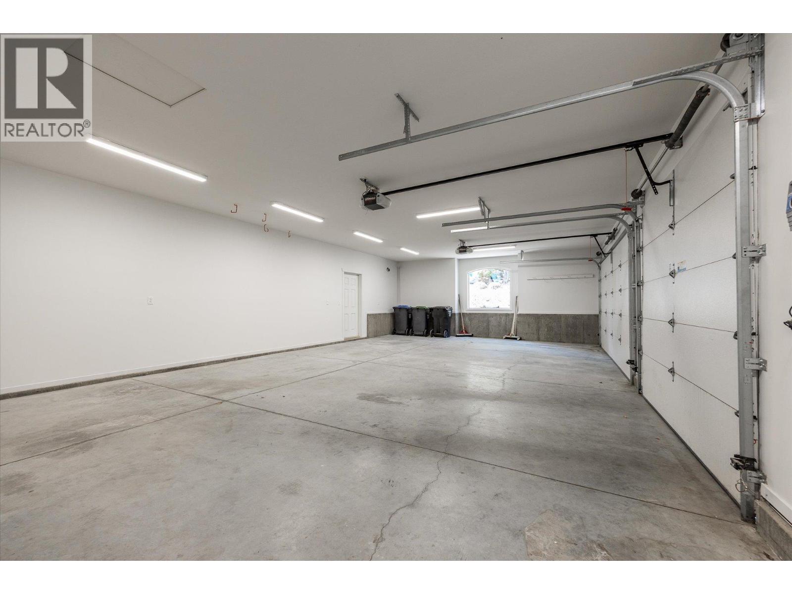 1581 Gregory Road - 65