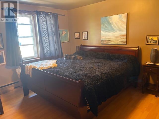 90 Henrietta AVE - Image 5