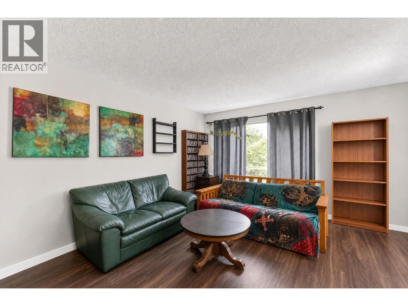 4202 16 Avenue, Vernon