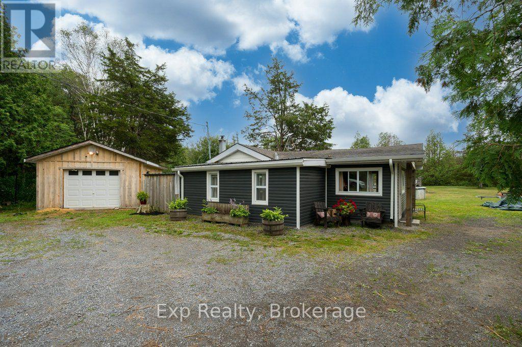 2822 SHANNON ROAD - 1
