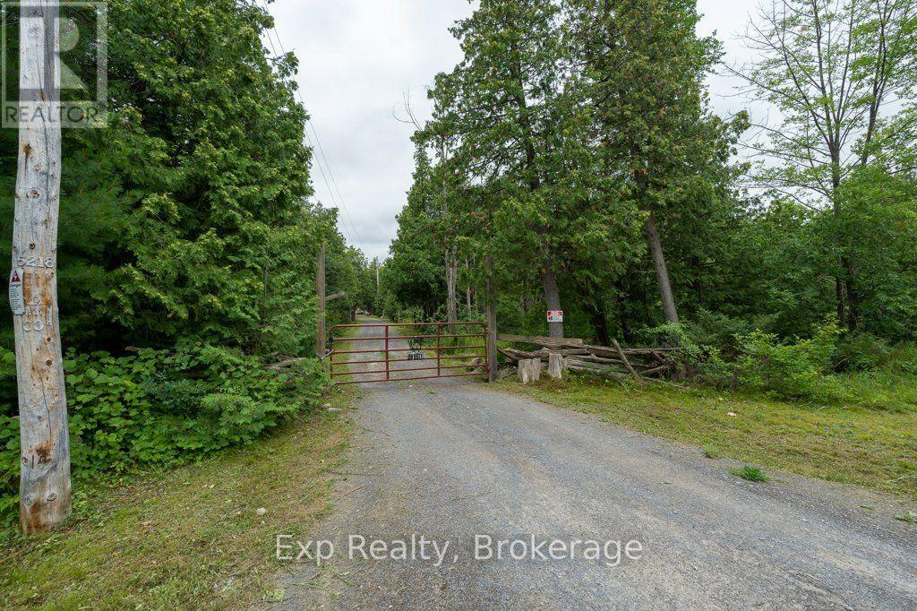2822 SHANNON ROAD - Image 39