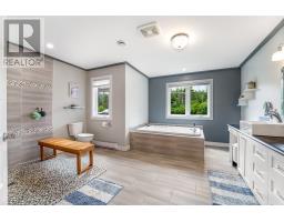 226-228 Main Road thumbnail 19