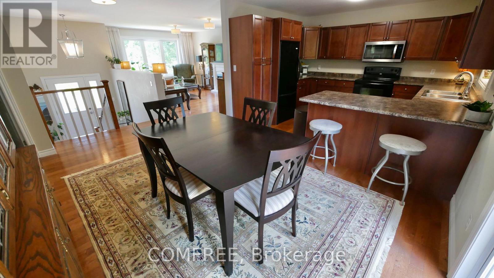 1680 TIMMINS AVENUE - 9