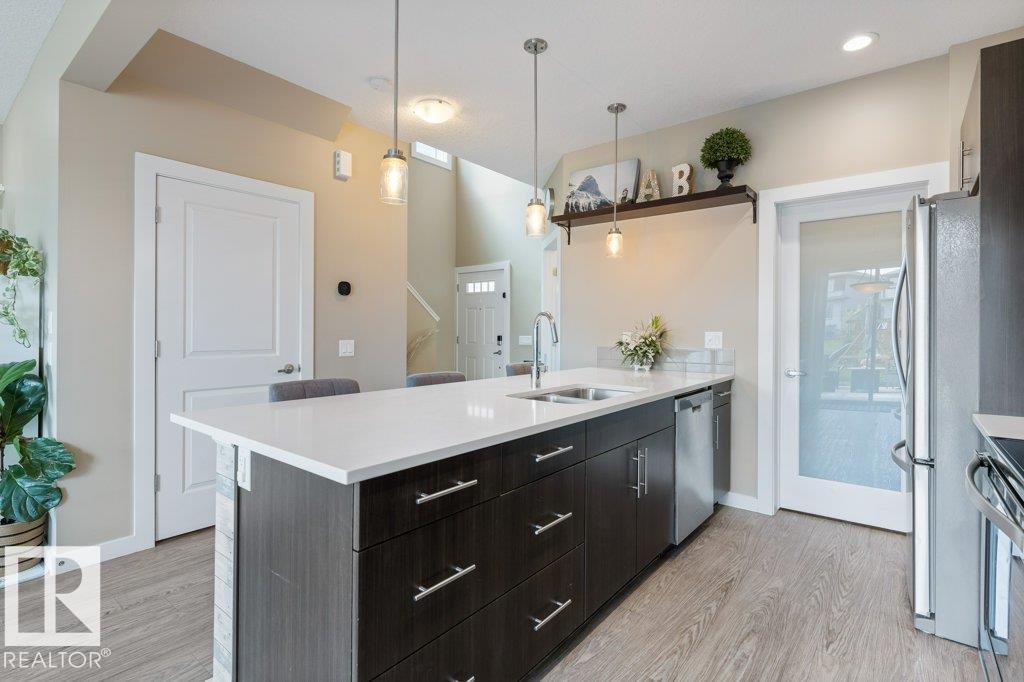 12831 205 ST NW - 10