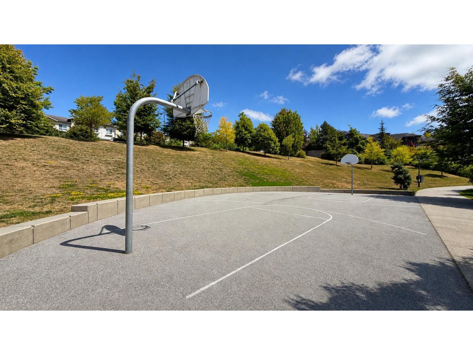 32 10735 84 AVENUE, Delta