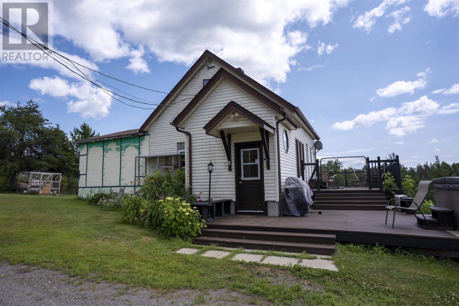 2099 Gus Wuori RD - Image 10