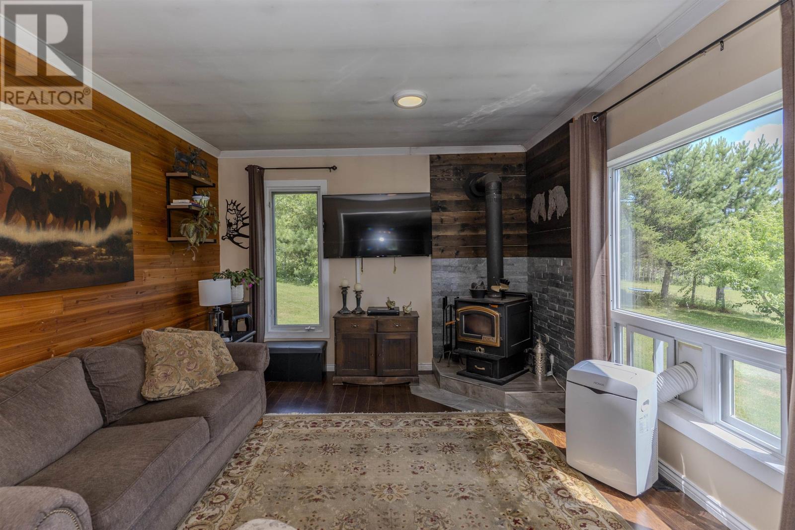 2099 Gus Wuori RD - Image 19