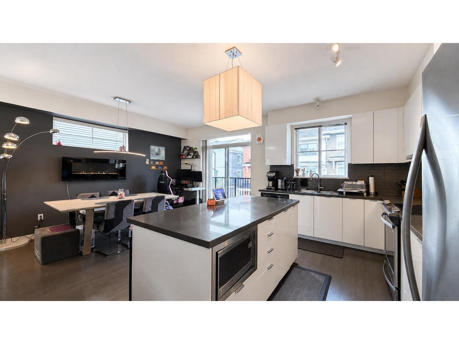 32 10735 84 AVENUE, Delta