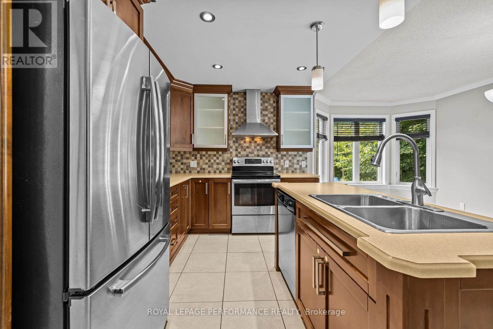 115 Larose Lane
