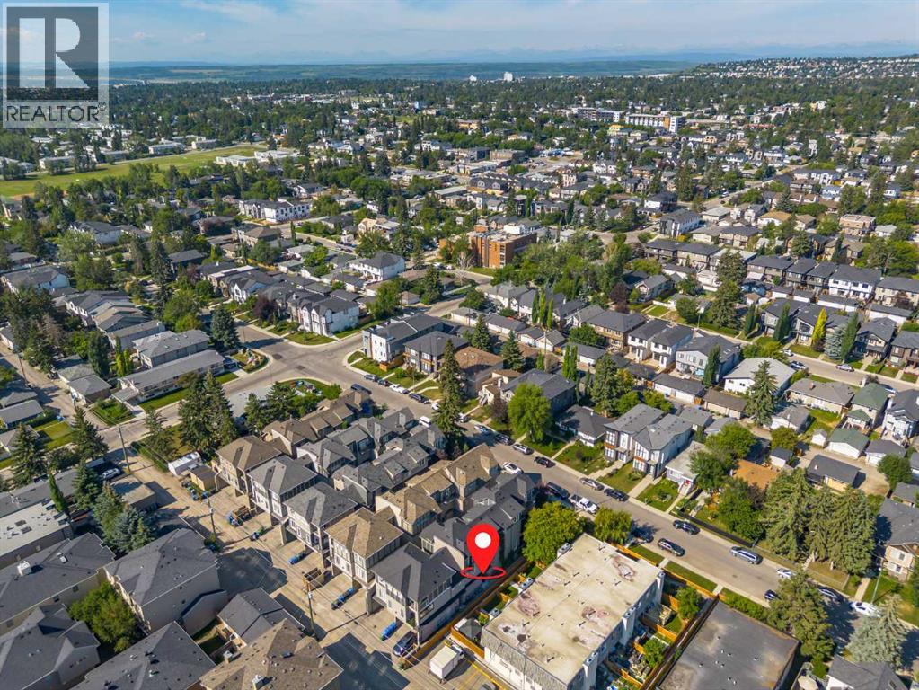 #4 2416 30 Street SW - 46