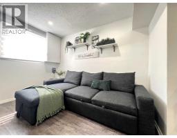 560 Northmount Drive NW - photo 21