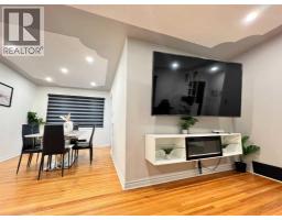560 Northmount Drive NW - photo 4