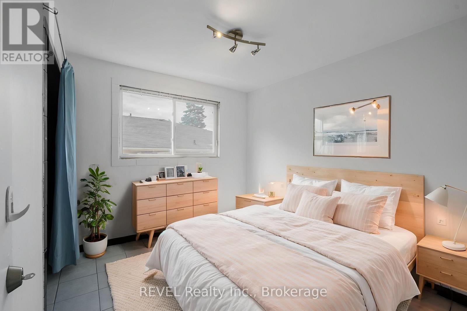 552 FIRST AVENUE - 12