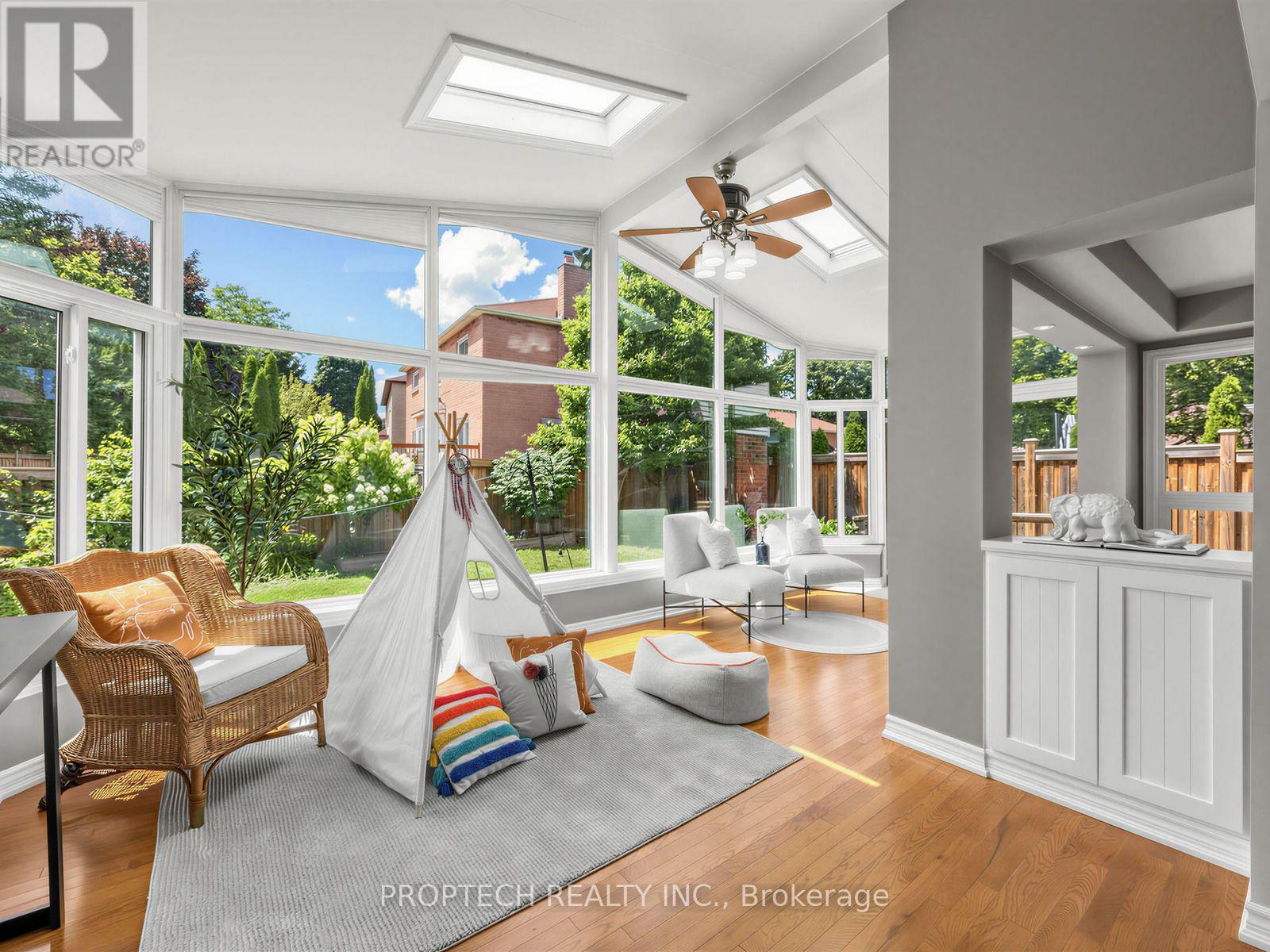 50 FALLINGBROOK STREET - 5
