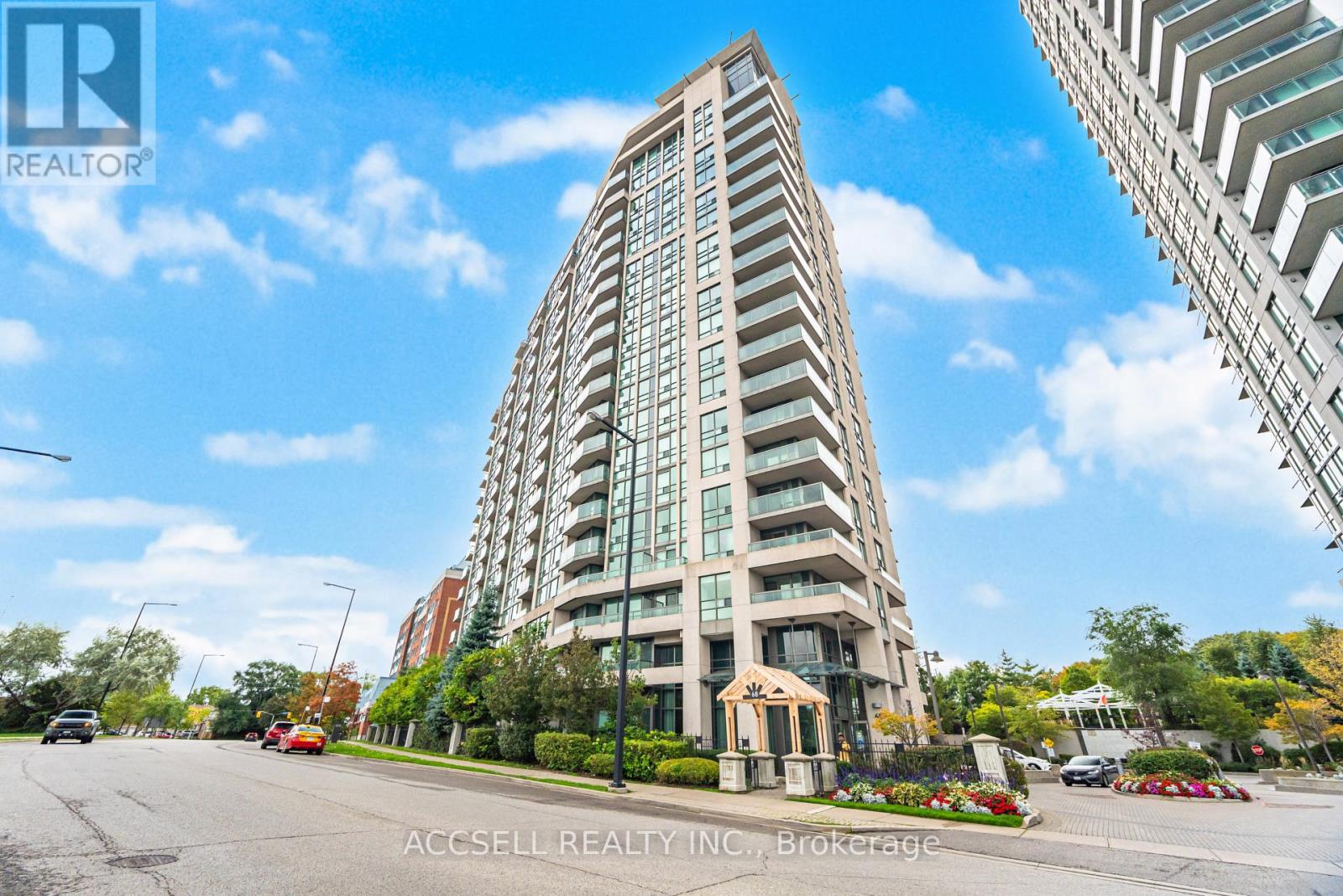 Photo of 68 Grangeway Avenue