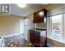 15 Colborne Street E, Oshawa, ON L1G1M1 Photo 13