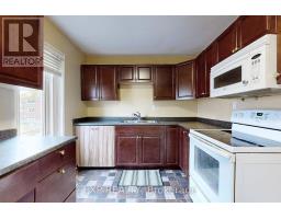 15 Colborne Street E, Oshawa, ON L1G1M1 Photo 14