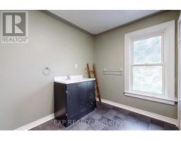 15 Colborne Street E, Oshawa, ON L1G1M1 Photo 15