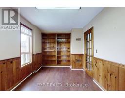 Bedroom 2 - 15 Colborne Street E, Oshawa, ON L1G1M1 Photo 6