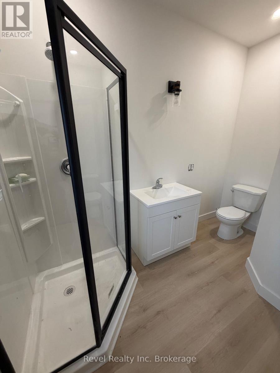 4205 HIGHWAY 17 E - 43