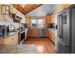 2242 Highway 124, Whitestone, ON P0A1G0 Photo 10