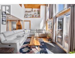 2242 Highway 124, Whitestone, ON P0A1G0 Photo 15