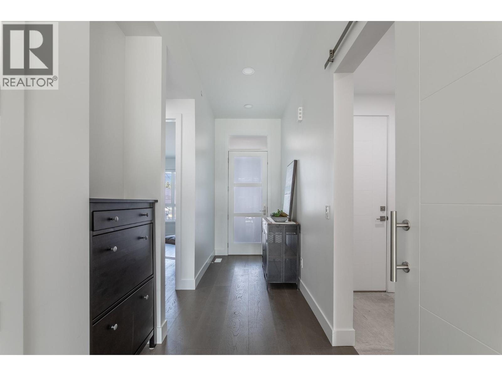 5586 Nixon Road - 23