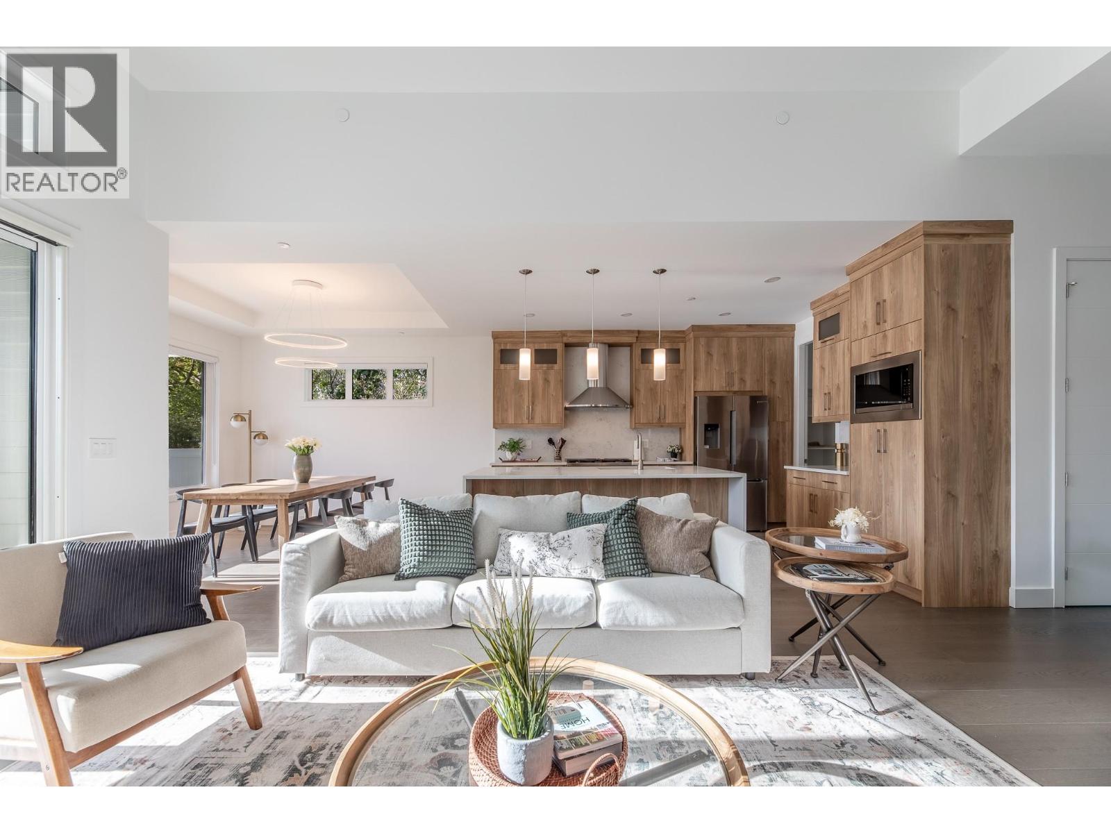 5586 Nixon Road - 6