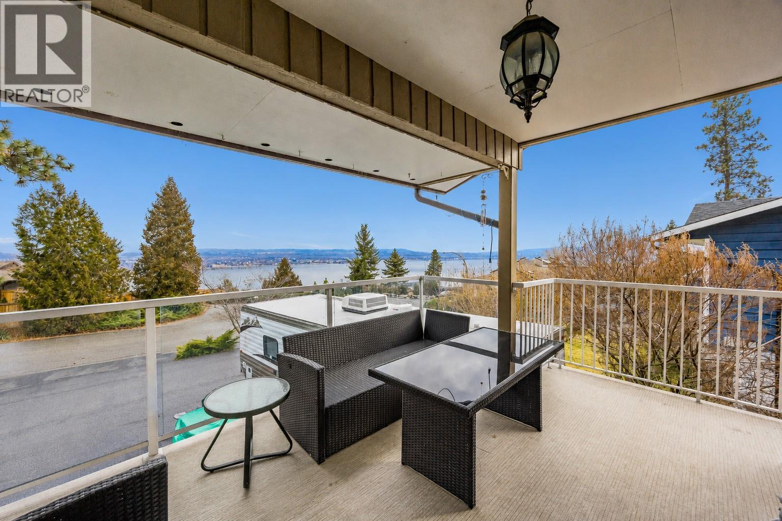  2152 Alexander Place, Westbank