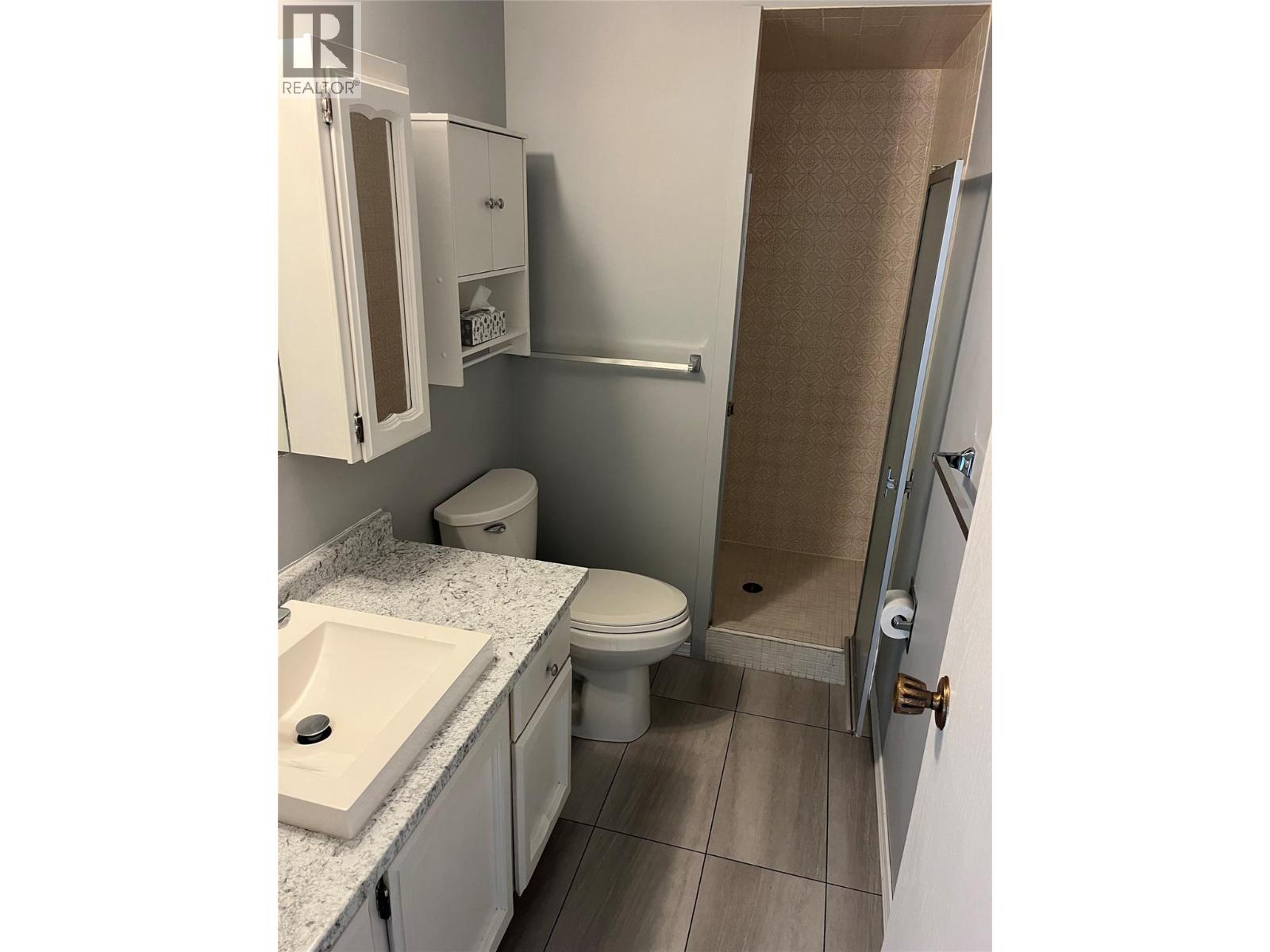 555 Rowcliffe Avenue Unit# 202, Kelowna