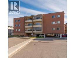 202 555 Rowcliffe Avenue, Kelowna