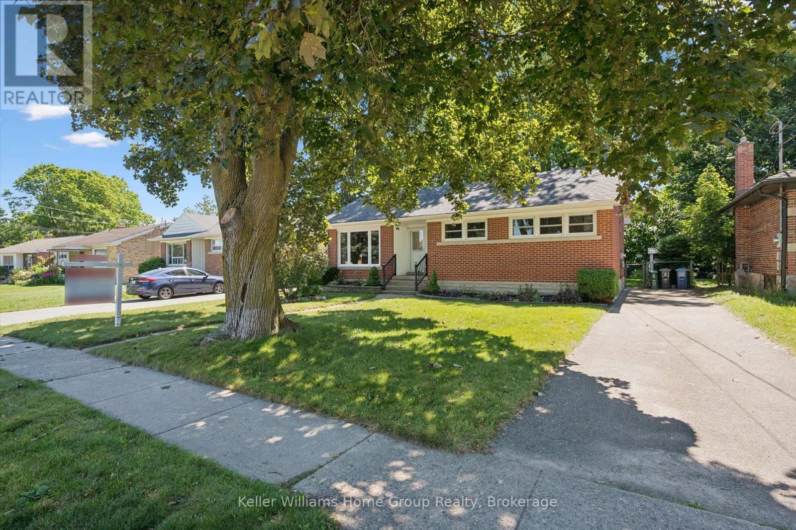 14 SKOV CRESCENT - Image 6