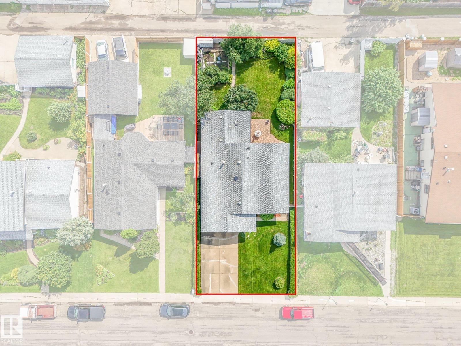13911 86 ST NW - 65