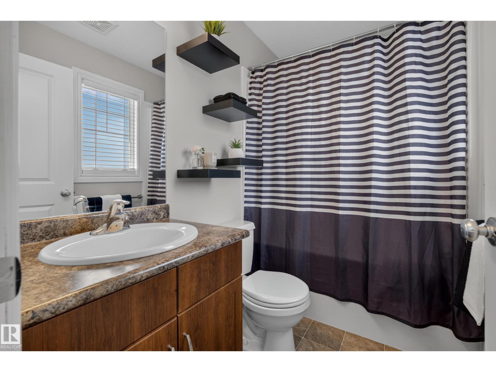 #10 85 SPRUCE VILLAGE DR W - 19